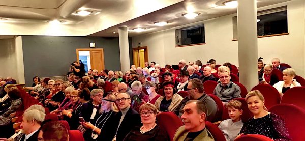 SYLWESTROWY WYJAZD DO TEATRU ZAGŁĘBIA W SOSNOWCU 31.12.2024 - obrazek 7