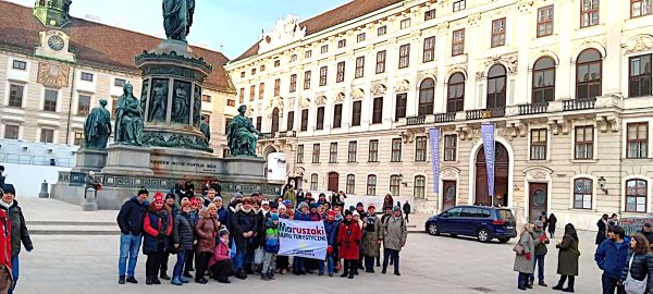 WIEDEŃ - WYJAZD NA JARMARK BOŻONARODZENIOWY 14.12.2024 - obrazek 6